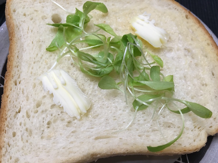 lettuce-15-bread